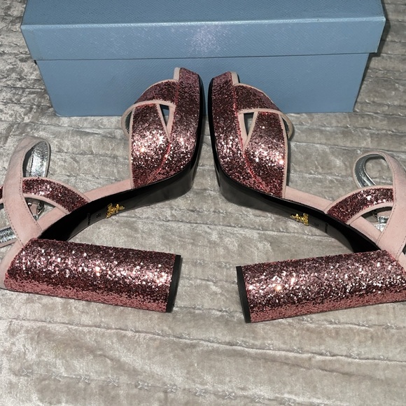 Prada calzatura donna glitter rose color size 39 5” heel excellent condition. - Picture 12 of 13